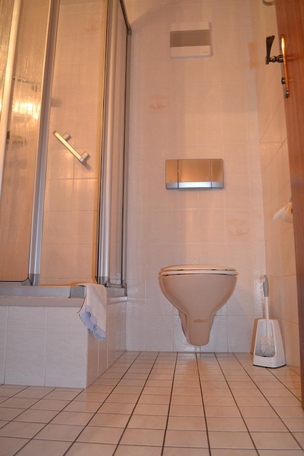 Hotel Weisser Hirsch Schwarzburg 客房 照片