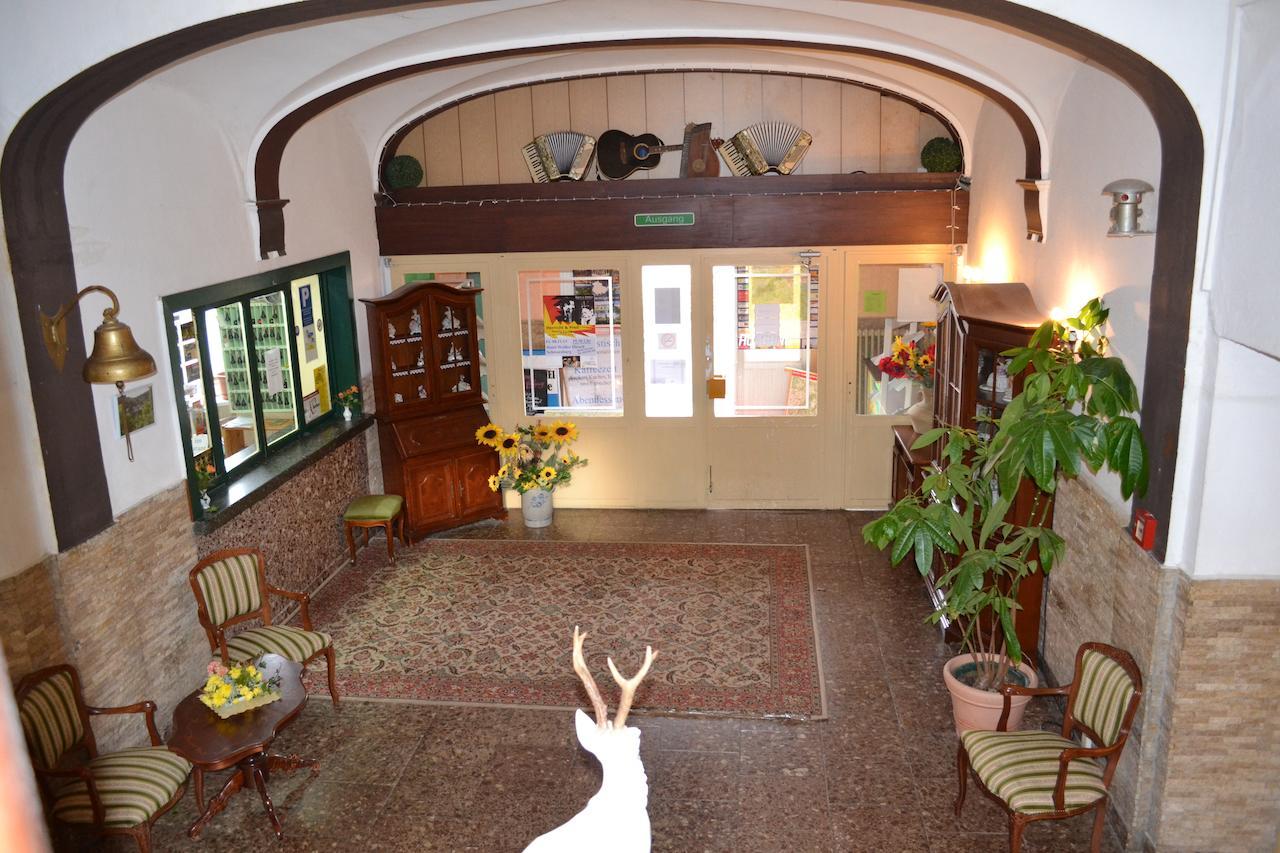 Hotel Weisser Hirsch Schwarzburg 外观 照片