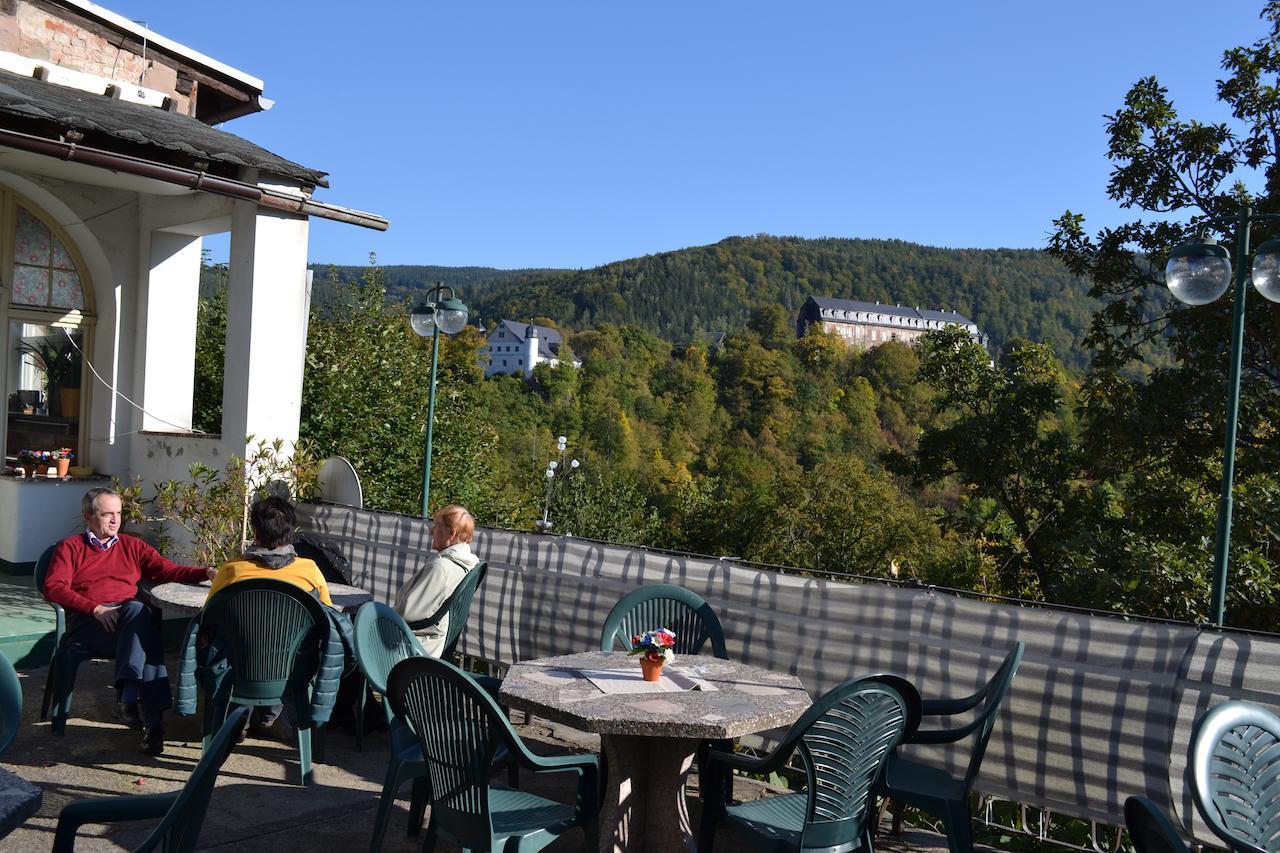 Hotel Weisser Hirsch Schwarzburg 外观 照片