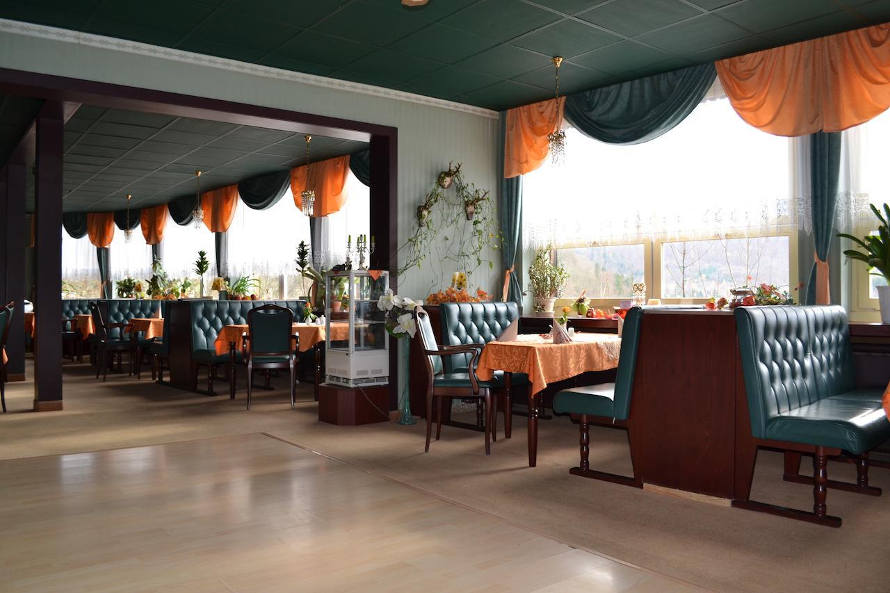 Hotel Weisser Hirsch Schwarzburg 外观 照片