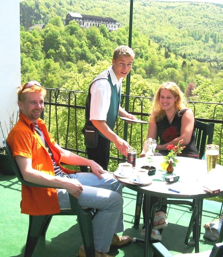 Hotel Weisser Hirsch Schwarzburg 外观 照片
